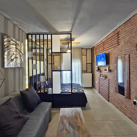 Gpx Clr-street Fashion Appartement Larissa